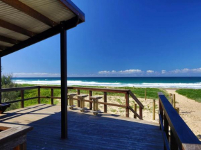 Oceanus Luxe Beachfront Bokarina